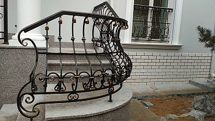 Кованые перила