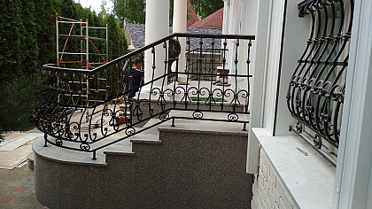 Кованые перила