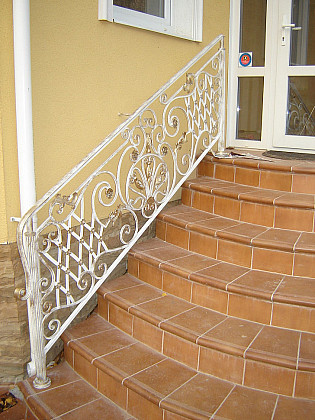 Кованые перила